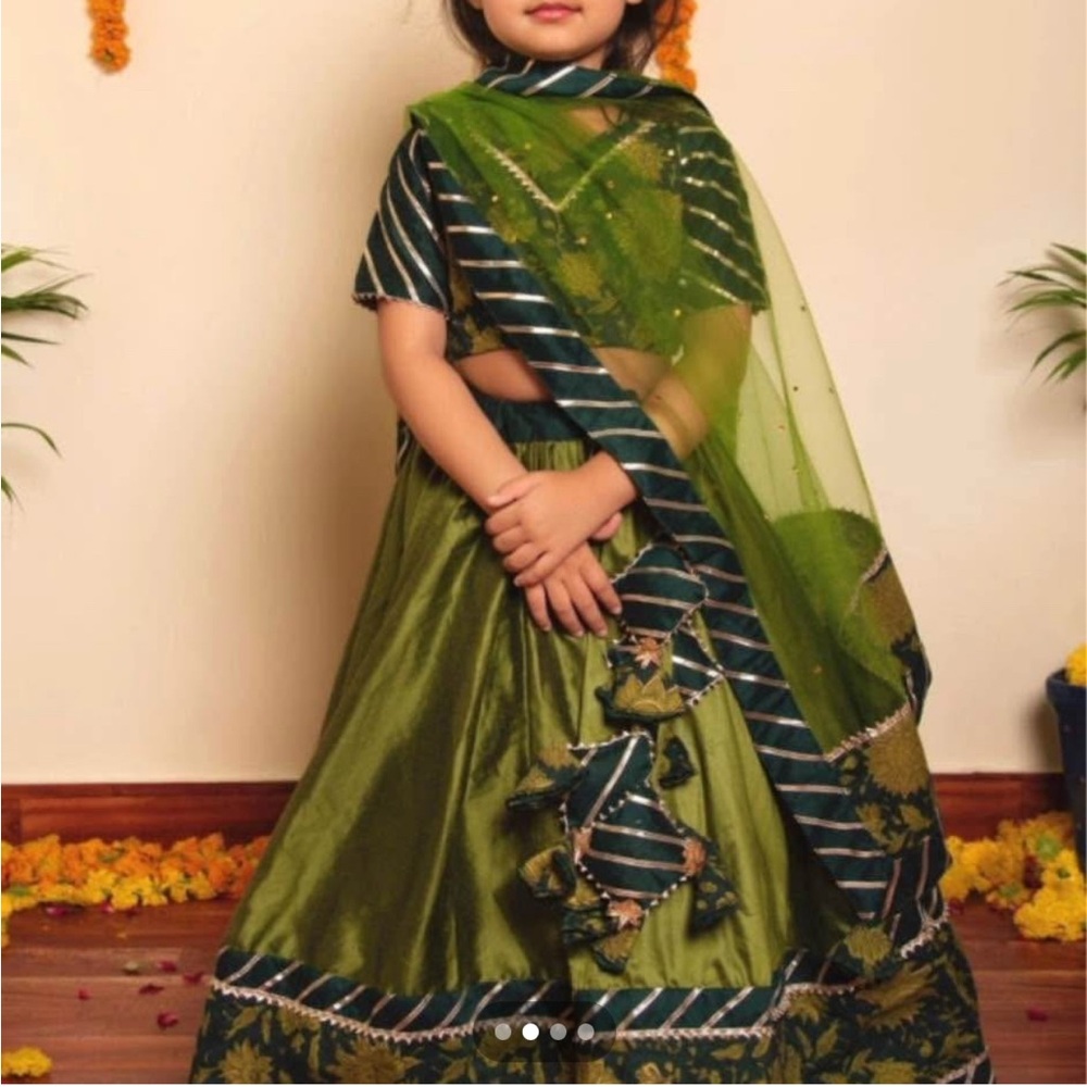 Elegant Green Kids Formal Dress